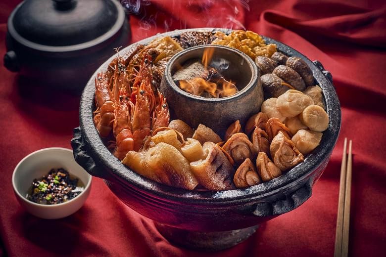 Pilihan Makanan: Pencai berkuah, mee sua Taiwan, bola nanas post thumbnail image